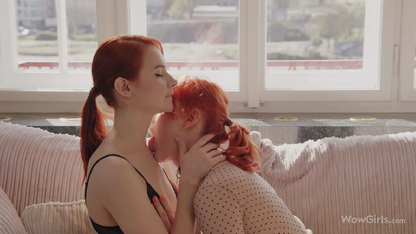 WowGirls Vilena And Lola Red Fiery Red XXX